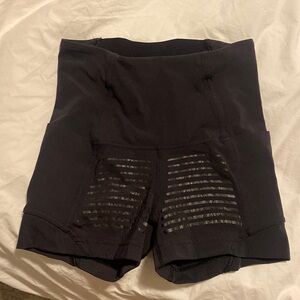 Lululemon Black Shorts Size 4